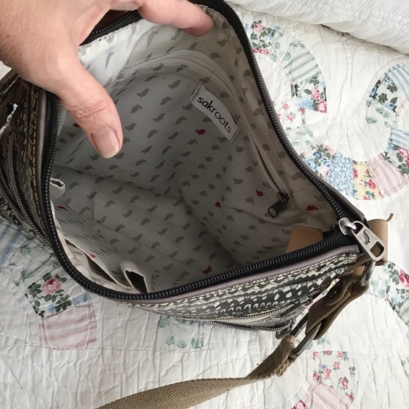 The Sak Sakroots Bohemian Crossbody Bag - Picture 7 of 7